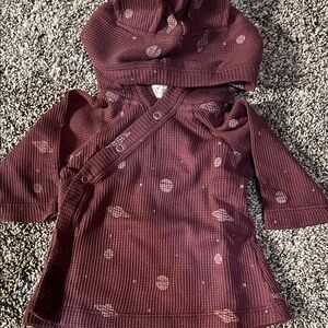 BOGO FREE Kate Quinn Bear Wrap Hoodie Huckleberry Planets